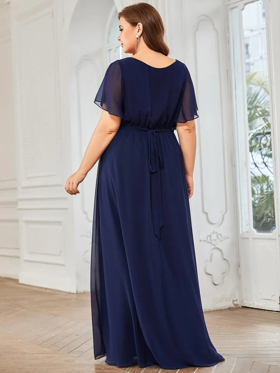 Robe de demoiselle d'honneur en mousseline de soie longue de grande taille à encolure en V Maxi