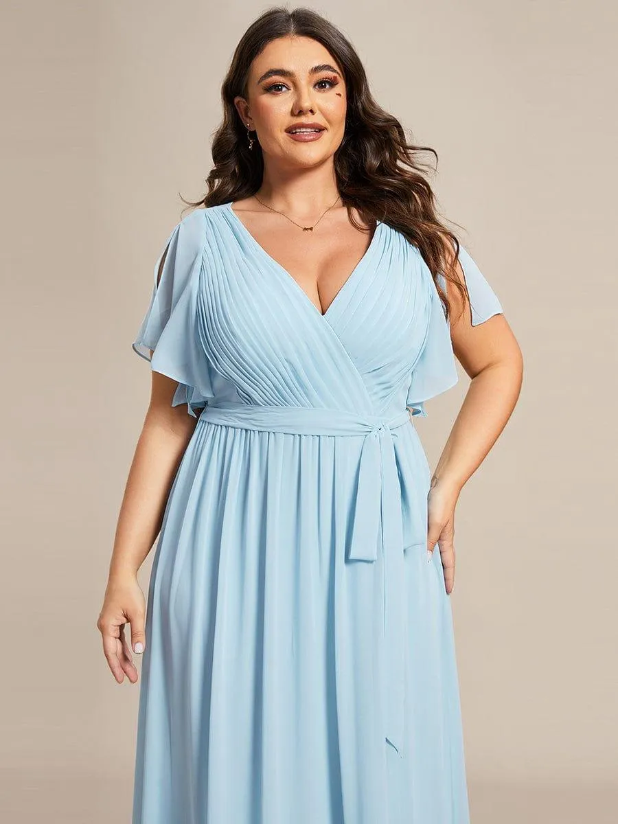 Robe de demoiselle d'honneur en mousseline de soie longue de grande taille à encolure en V Maxi