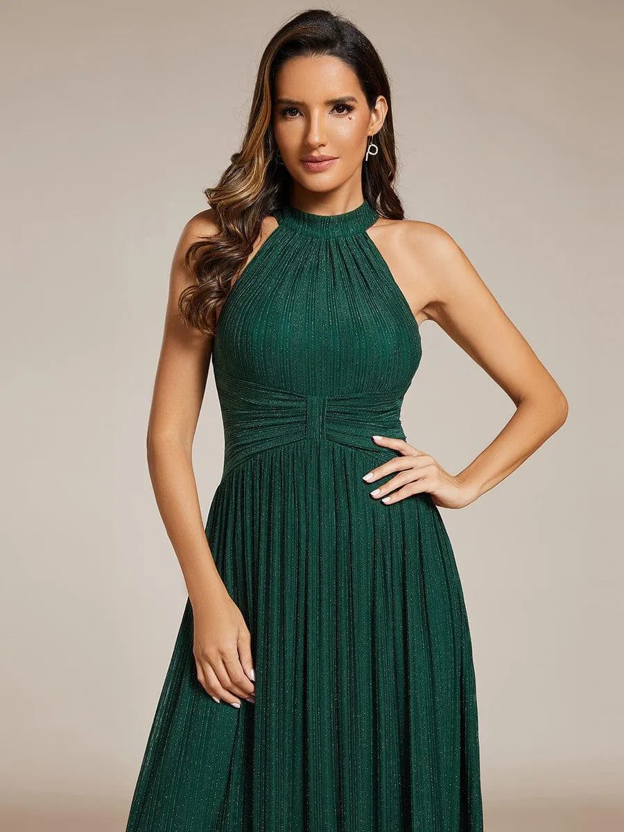 Robe de soirée formelle scintillante à col licou avec silhouette trapèze