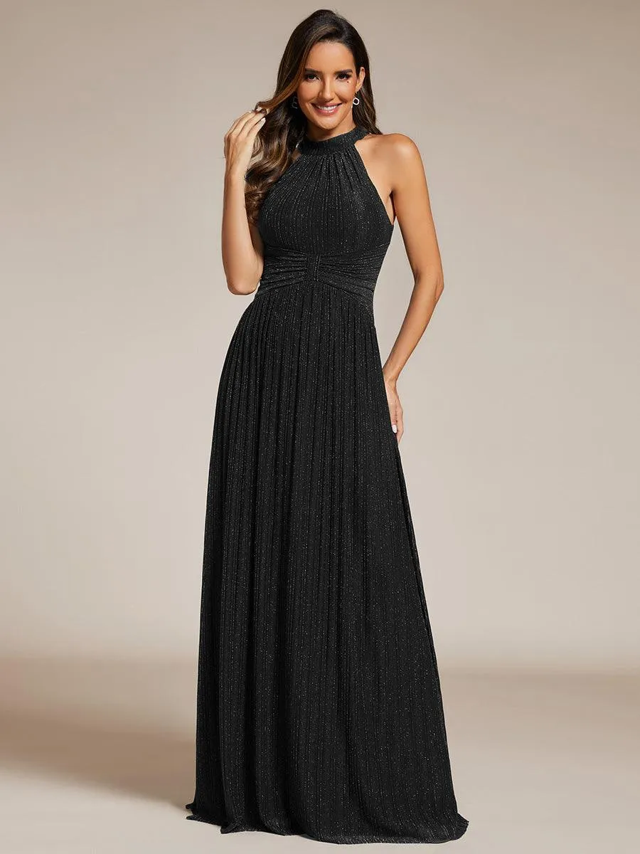 Robe de soirée formelle scintillante à col licou avec silhouette trapèze