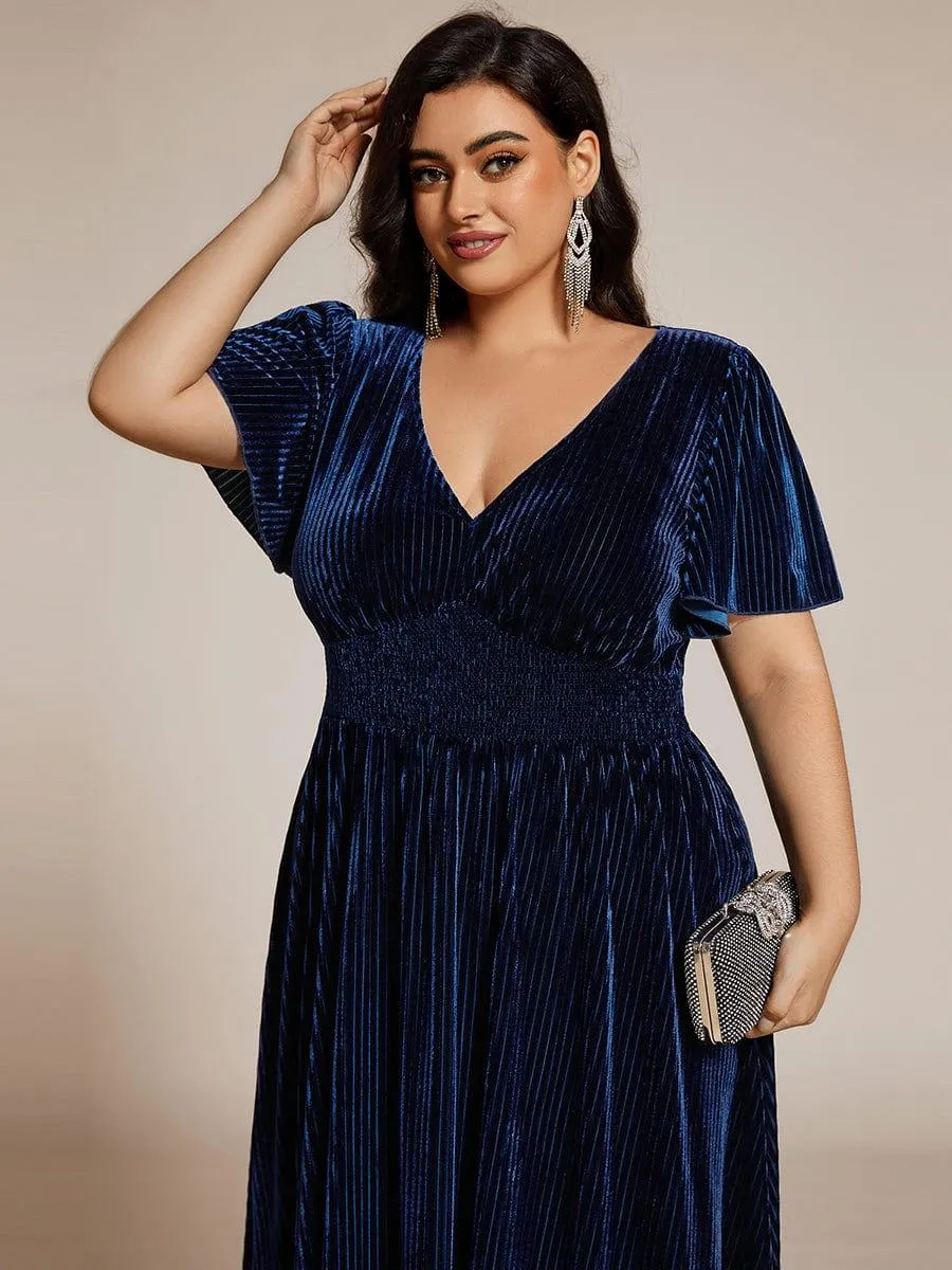 Robe d'invité de mariage mi-longue en velours d'automne à manches courtes et col en V gracieux