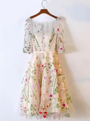Short Beige Tulle Homecoming Dress with Embroidery