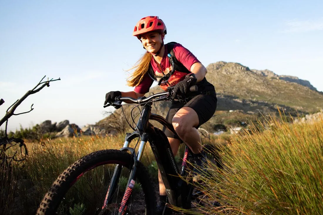 SHORT VTT EXP 700 FEMME NECTARINE