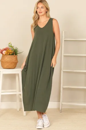 SLEEVELESS SIDE POCKET SOLID MAXI DRESS