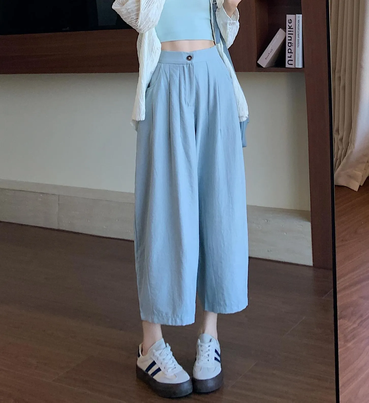 Solid Ankle Cut Jeans for Effortless Style