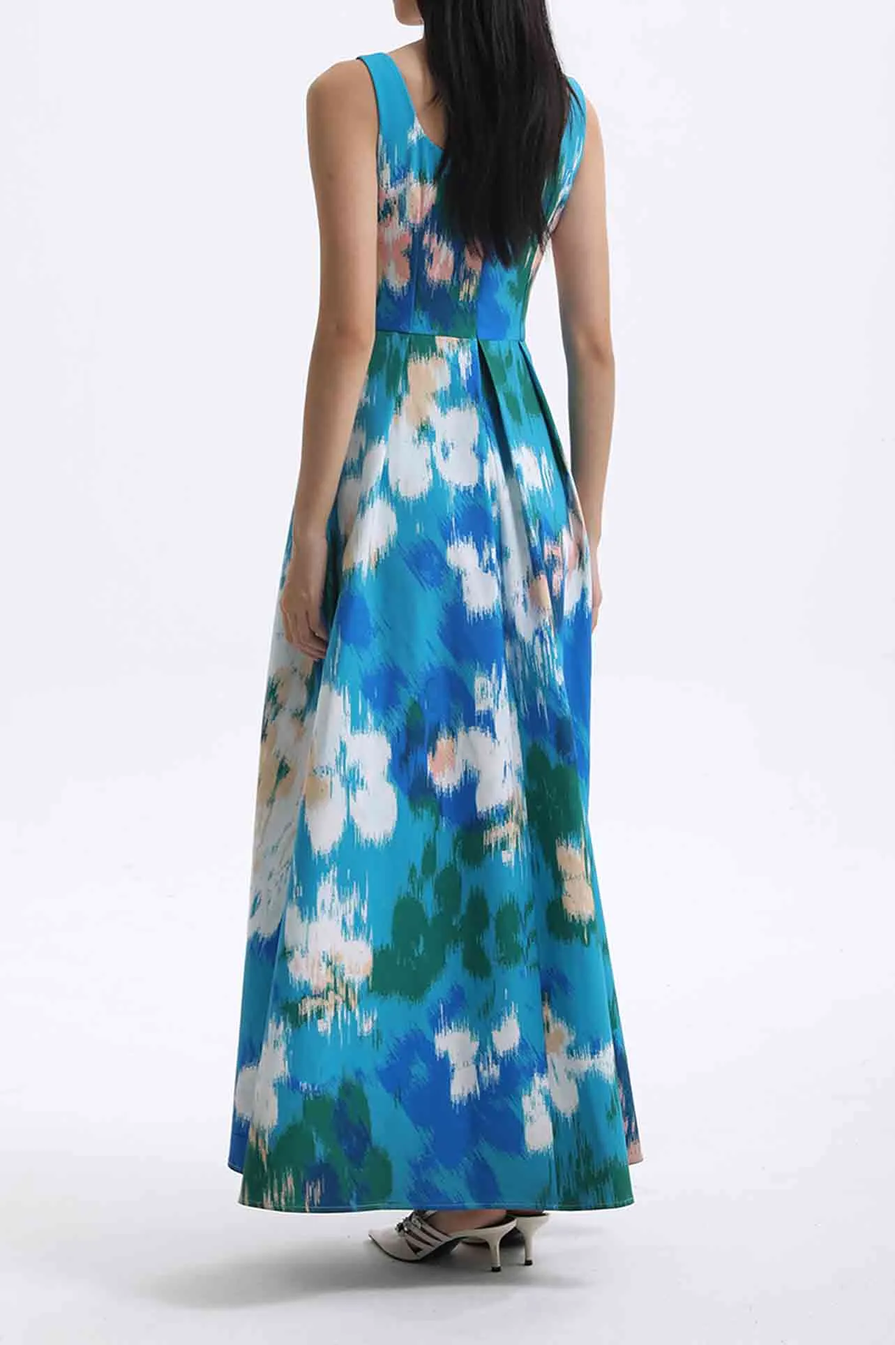 SQUARE NECK-LINE DRESS