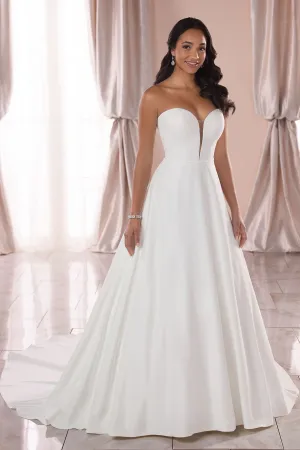 Strapless Backless Satin Simple Wedding Gown Dress with Dramatic Train