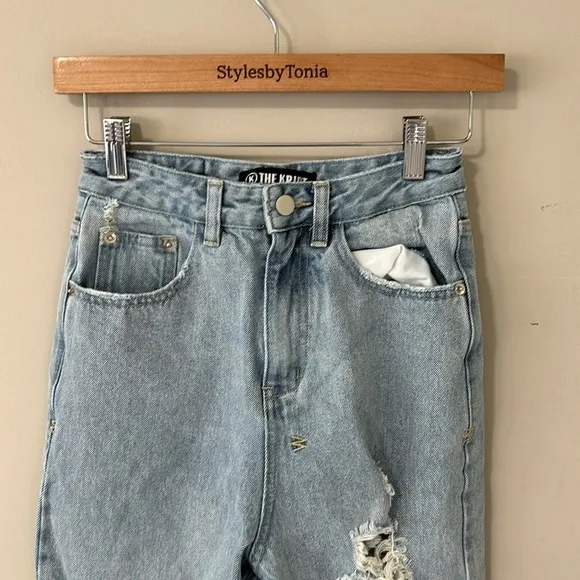 The Kript Loose Jeans Womens S Med Wash Distressed Denim Cotton High Rise Sz XS