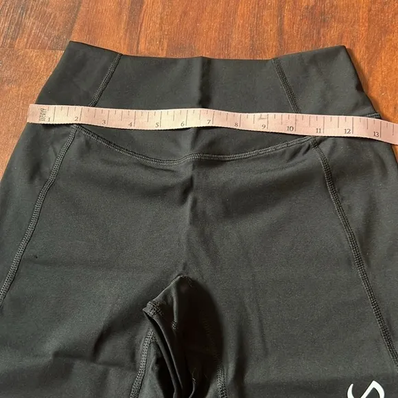 TLF Hyper Power High Waisted Gym Shorts in black in Medium