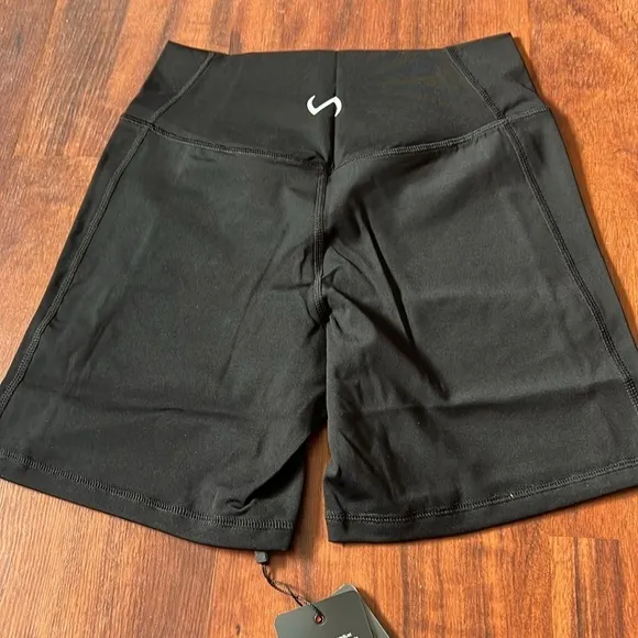 TLF Hyper Power High Waisted Gym Shorts in black in Medium