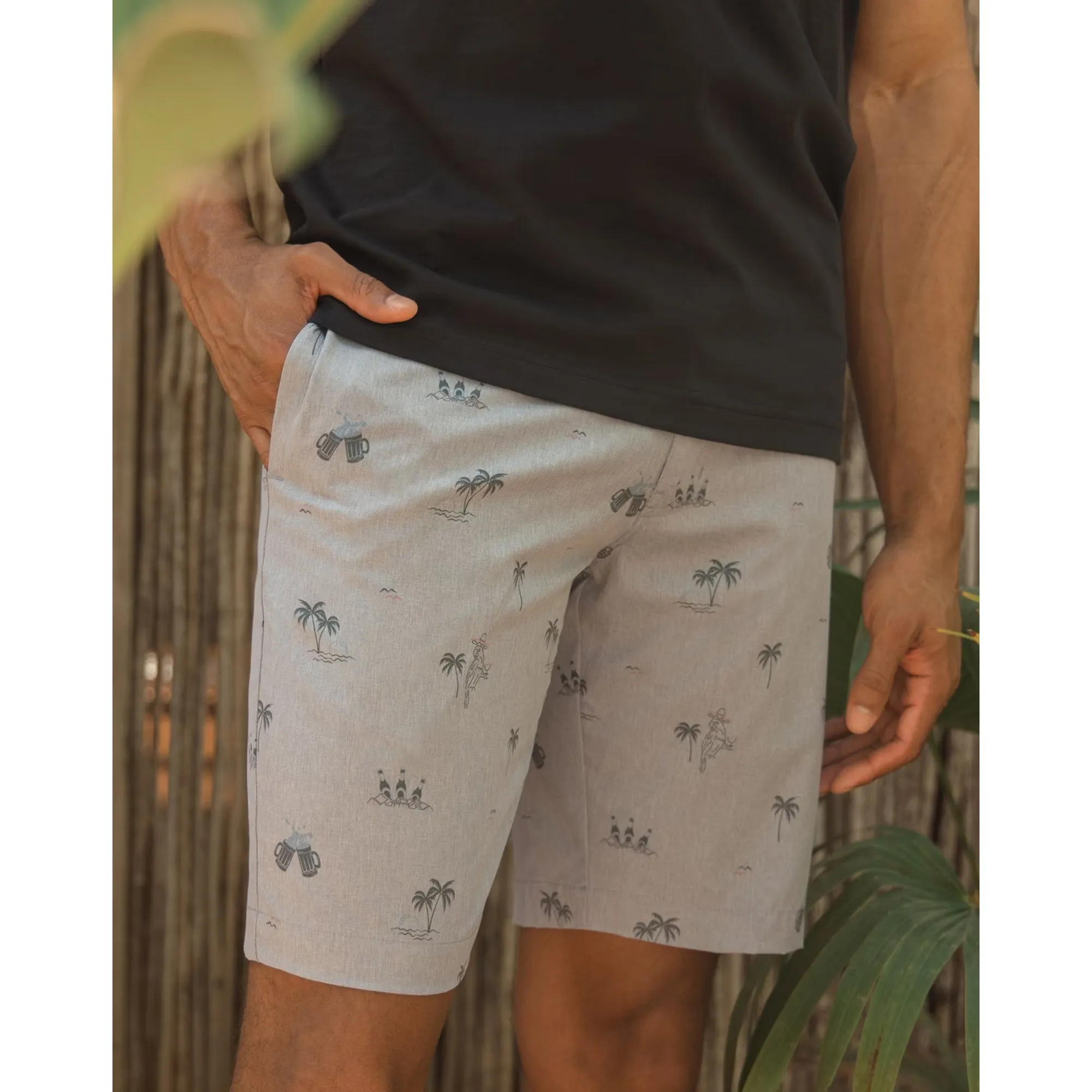 TRAVIS MATHEW MENS STRAIGHT SHOT SHORT - HEATHER SLEET