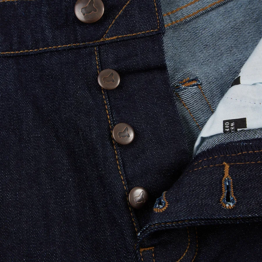 Weekend Offender 444 Tapered Fit Dark Rinsed