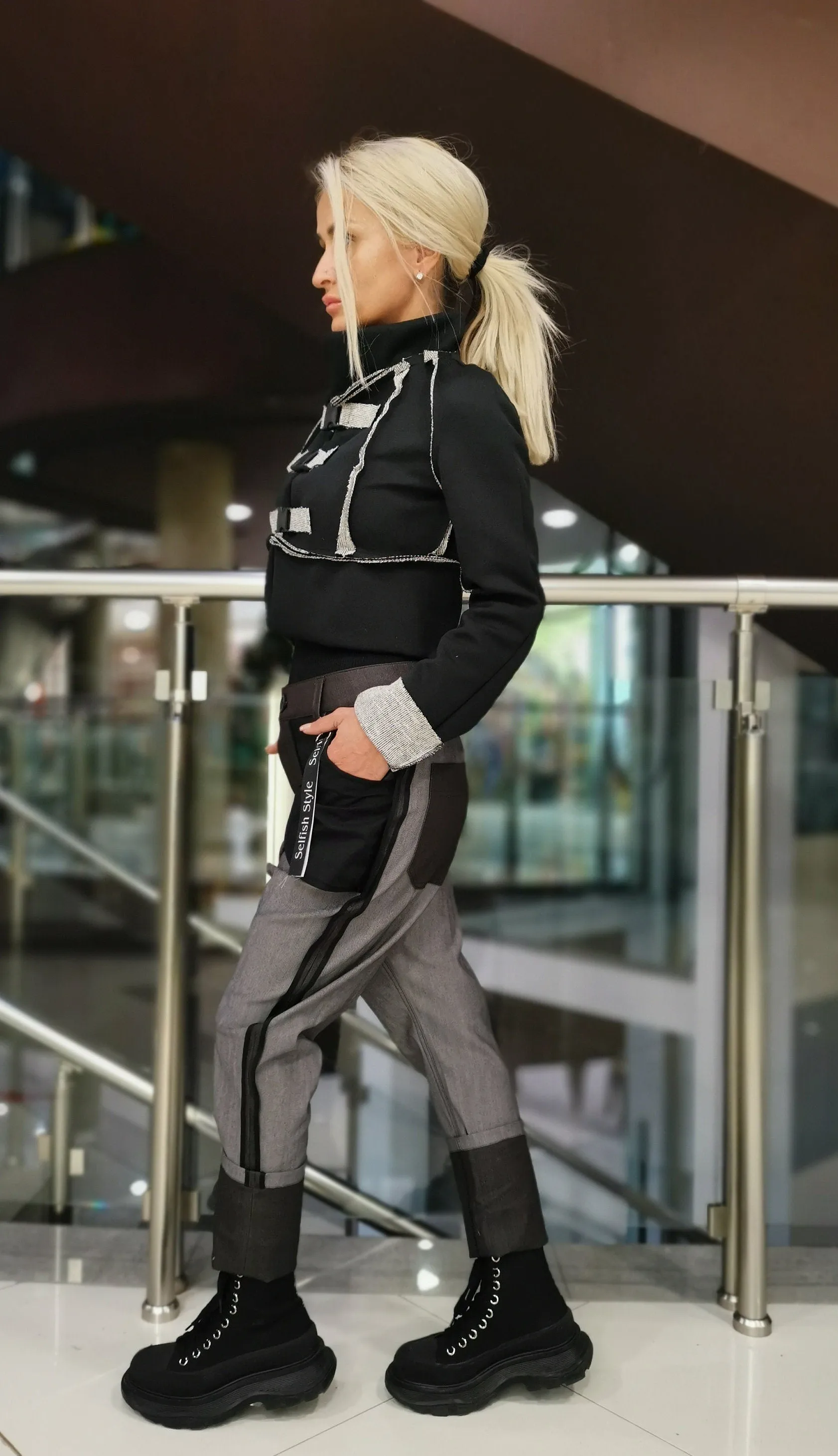 Women jeans/Drop Crotch Jeans/Loos pants/Comfortable casual pants/Harem Pants/Denim Extravagant Trousers/Avant-garde Jeans/Designer Pants