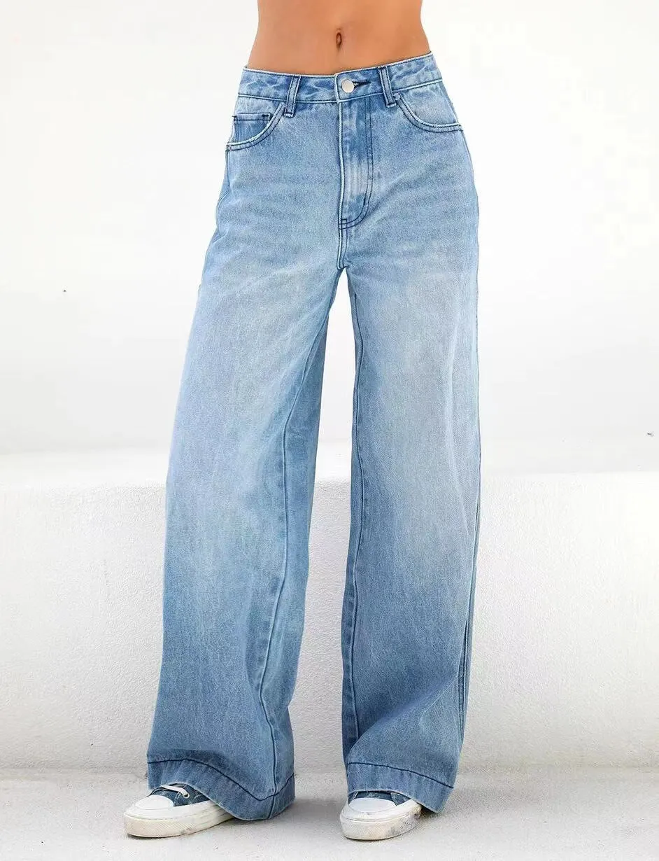 Women Wide Legged Loose Fitting Jeans with Pockets