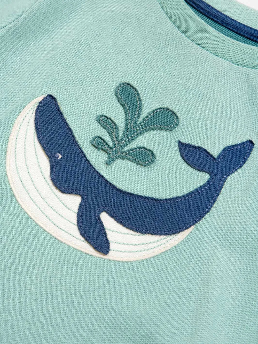 Wonder whale t-shirt