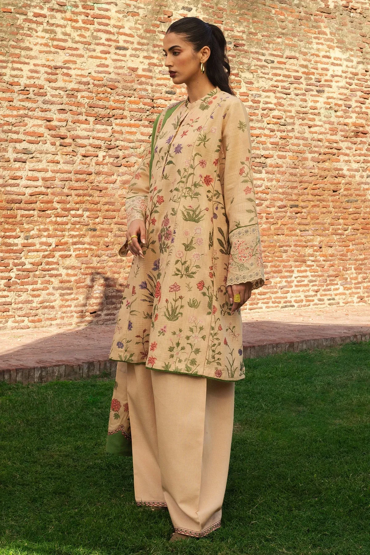 Zara Shahjahan | Winter Collection 2024 | NEGAH D3